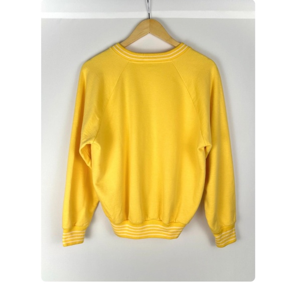 Vintage St. Michael Athletic VNeck Long Sleeved Sweatshirt in Canary Yellow • M - Picture 5 of 5